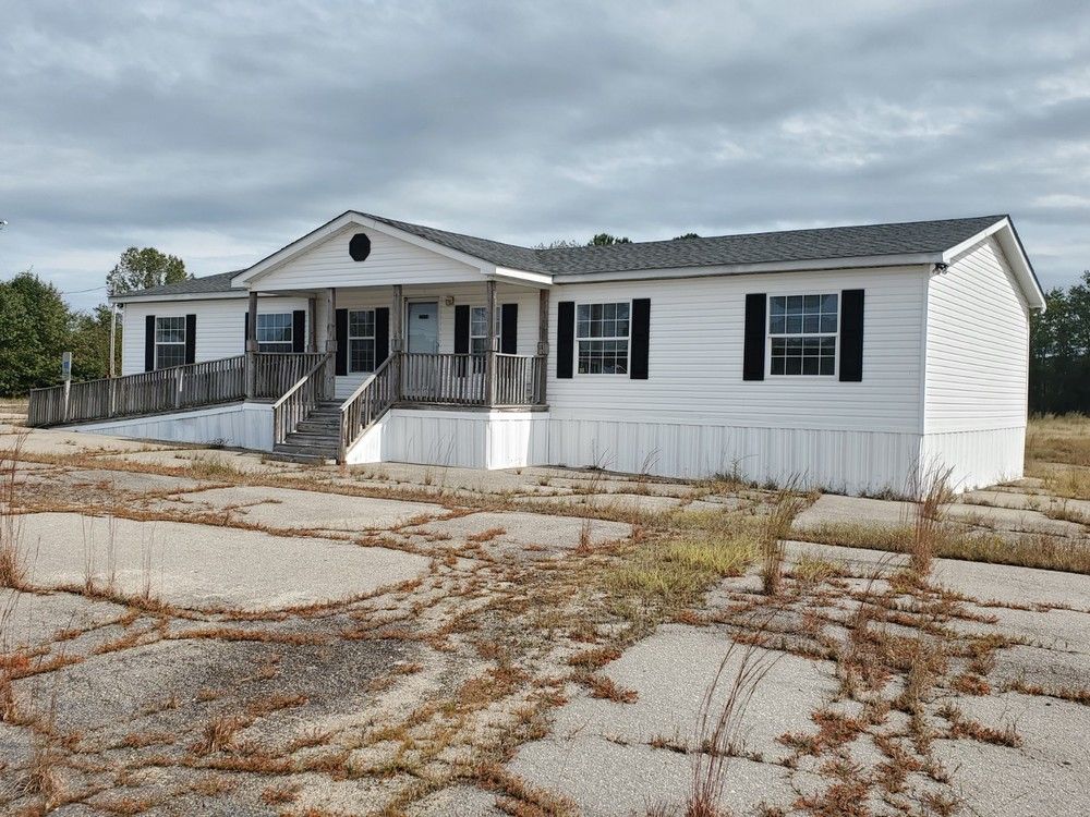 Former Lee Electric Parcel: 3356A US 301 Hwy North, Wilson, NC 27893